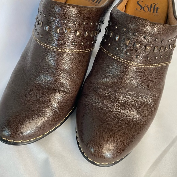 Sofft brown leather studded heeled mule size 7.5. Very gently used. - Picture 5 of 16